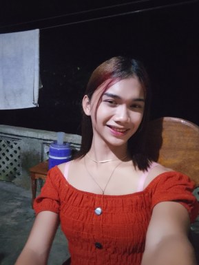 <span>Agata????, 25</span>&nbsp;<span style='width: 25px; height: 16px; float: right; background-image: url(/bitmaps/flags_small/PH.PNG)'>&nbsp;</span><br><span>Alibago, Filipiny</span>&nbsp;<input type='button' class='joinbtn' style='float: right' value='JOIN NOW' />