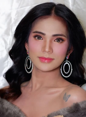 Thai ladyboys for dating / Ladyboys from Philippines for dating