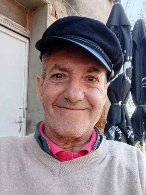 Spanish men looking for love