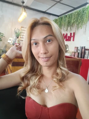 Thai ladyboys for dating / Ladyboys from Philippines for dating