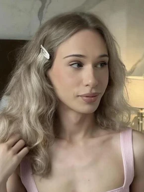 Thai ladyboys for dating / Ladyboys from Philippines for dating