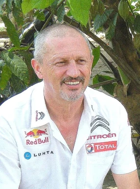 <span>Claudio Galliano, 67</span>&nbsp;<span style='width: 25px; height: 16px; float: right; background-image: url(/bitmaps/flags_small/IT.PNG)'>&nbsp;</span><br><span>Mortara, Италия</span>&nbsp;<input type='button' class='joinbtn' style='float: right' value='JOIN NOW' />