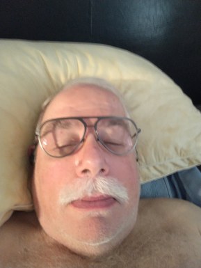 American men looking for love