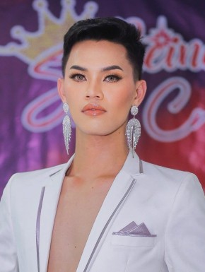 Thai ladyboys for dating / Ladyboys from Philippines for dating