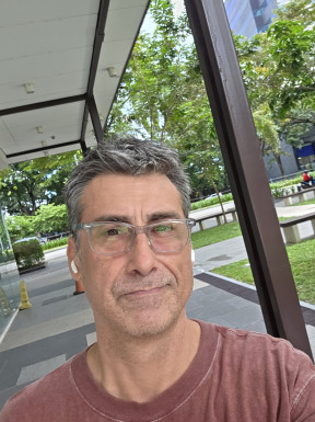 <span>James, 52</span> <span style='width: 25px; height: 16px; float: right; background-image: url(/bitmaps/flags_small/MY.PNG)'> </span><br><span>Kuala Lumpu, Malaysia</span> <input type='button' class='joinbtn' style='float: right' value='JOIN NOW' />