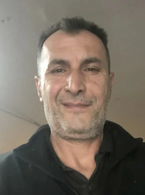 English men looking for love