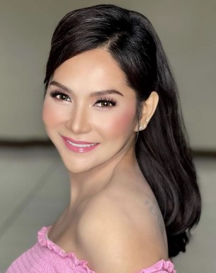 Thai ladyboys for dating / Ladyboys from Philippines for dating
