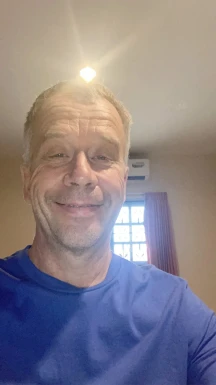 <span>Joost, 57</span> <span style='width: 25px; height: 16px; float: right; background-image: url(/bitmaps/flags_small/NL.PNG)'> </span><br><span>Amsterdam, Netherlands</span> <input type='button' class='joinbtn' style='float: right' value='JOIN NOW' />